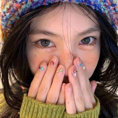 我是纳斯琳